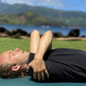Feldenkrais mit Christoph Bundschu<br>3 Abende zum Thema<br>„Rollen wie ein Baby"